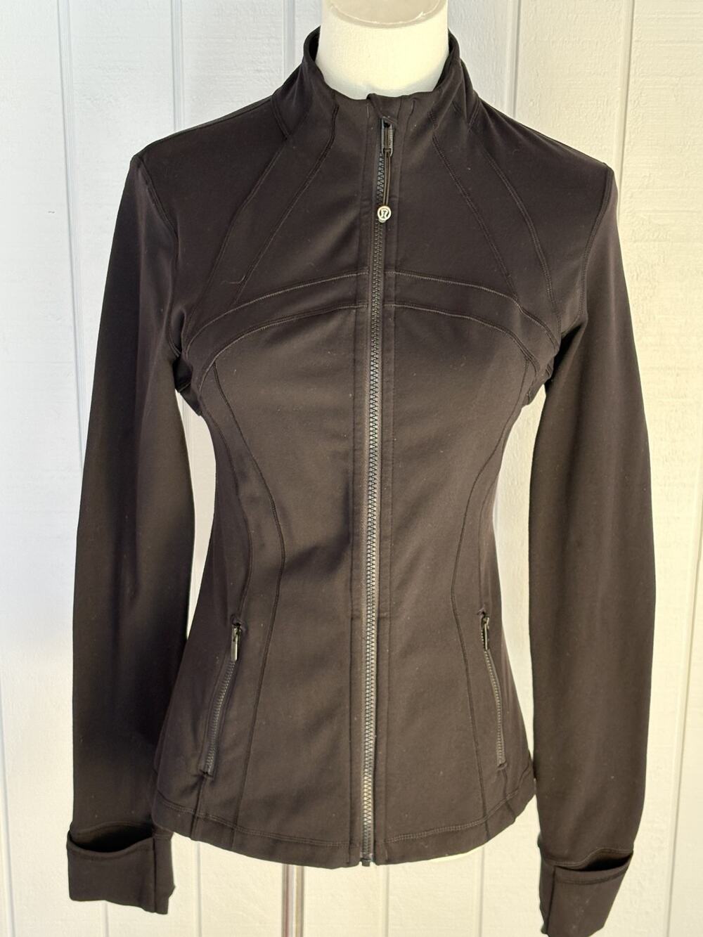 Lululemon Black Define Style Jacket Full Size Thumbholes Vent Athletic No Size
